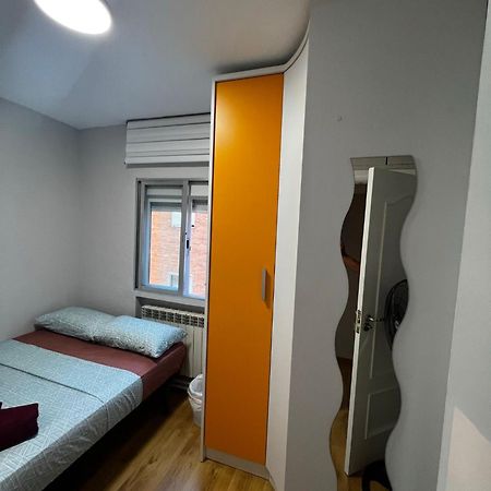 Bed Vallecas Hotel Madrid Kültér fotó